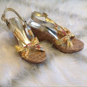 💥4 for $20💥 {Flaw} NWOT Rampage Wedge Sandals/7